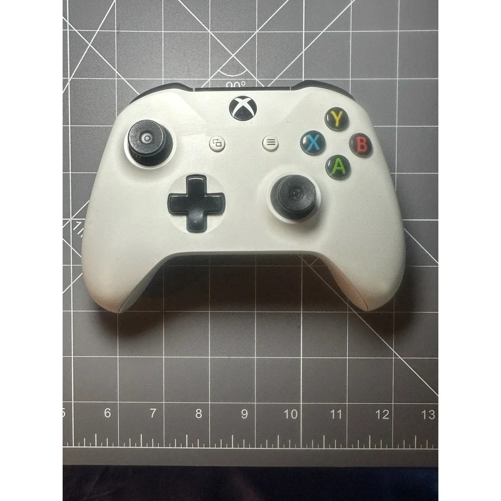 Xbox One Wireless Controller -White (Model 1708) No Battery Or Cover